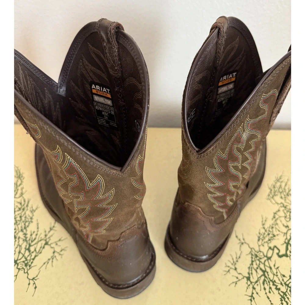 Gently Used Ariat Groundbreaker Square Steel Toe Brown Leather Embroidered 13EE